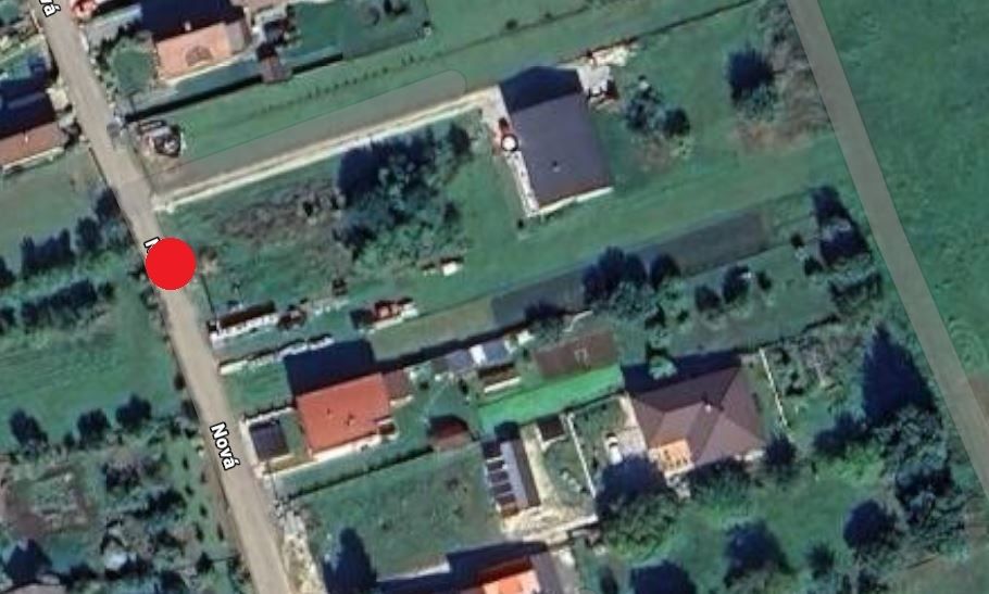 Prodám pozemek vhodný k výstavbě rodinného domu přímo v obci Ko