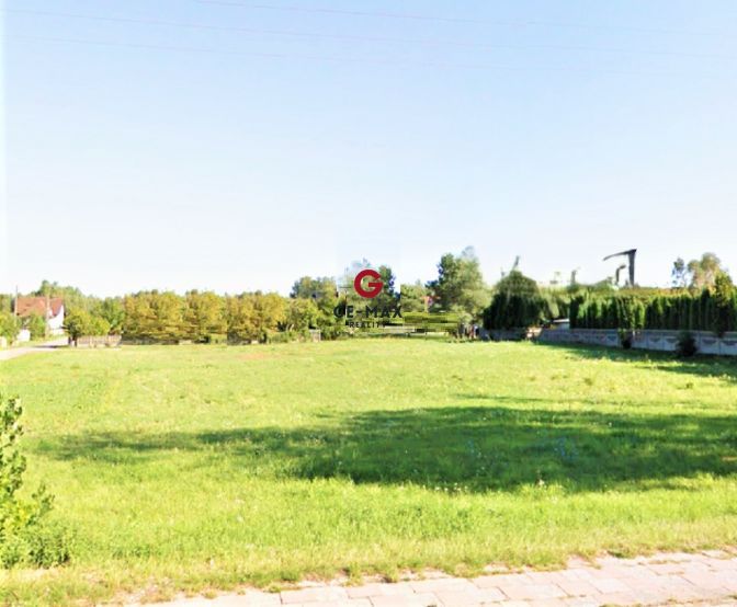 ID: 98 Na prodej: Stavební pozemek v obci Hraň (400 m²) – Skvělá cena!