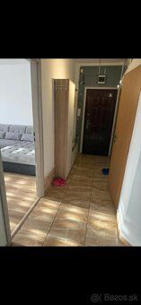 Dobry den.Ponukam na dlhodoby prenajom priestranny 4izbovy b