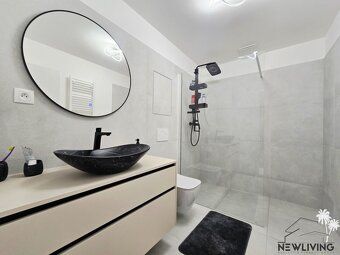 Nabízím k pronájmu velký a klidný 3-pokojový byt o ploše 92 m²
