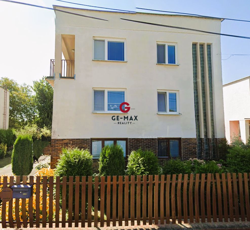 ID:452 GE-MAX Reality oferuje na sprzedaż przestronny dom