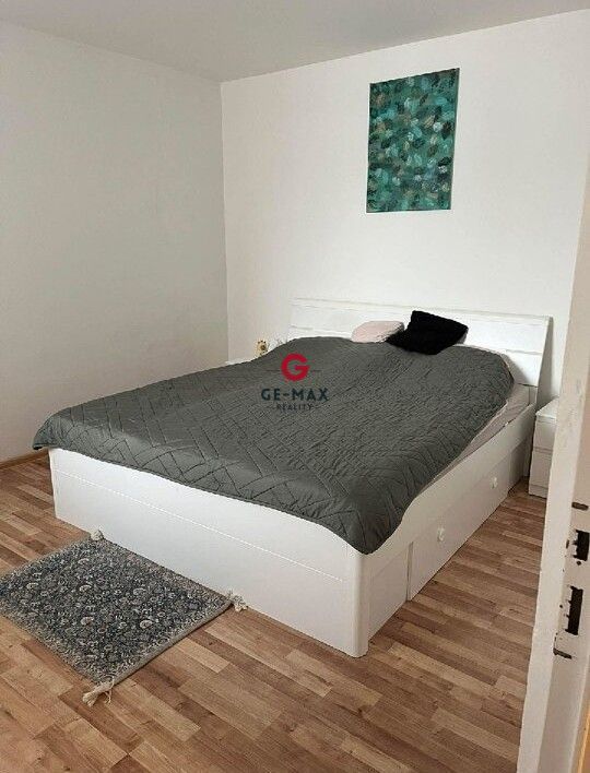 ID:467 GE-MAX Reality nabízí k prodeji 3+1 byt s balkonem