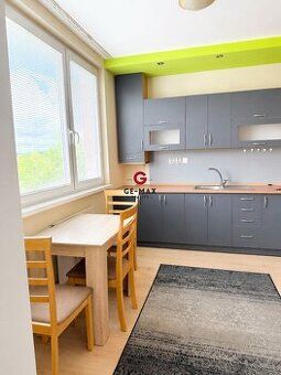ID:467 GE-MAX Reality nabízí k prodeji 3+1 byt s balkonem
