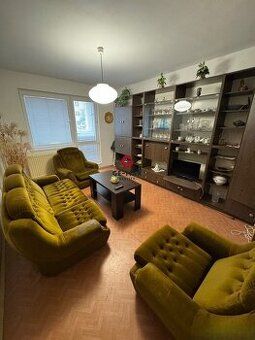 ID:467 GE-MAX Reality nabízí k prodeji 3+1 byt s balkonem