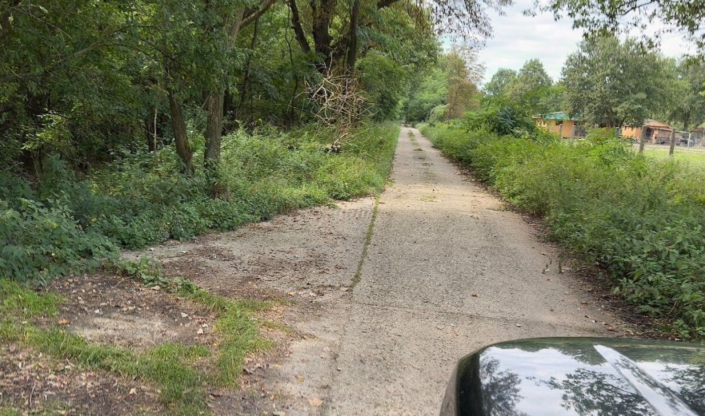 Ponúkame na predaj rozľahlý, slnečný pozemok s výmerou 3 335