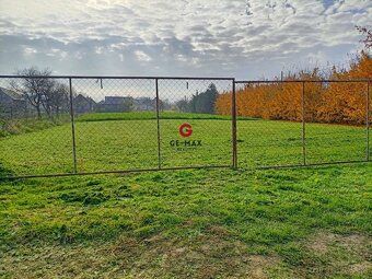 ID:500 GE-MAX Reality offers for sale flat land with area of 806 m² in Michalovce city district