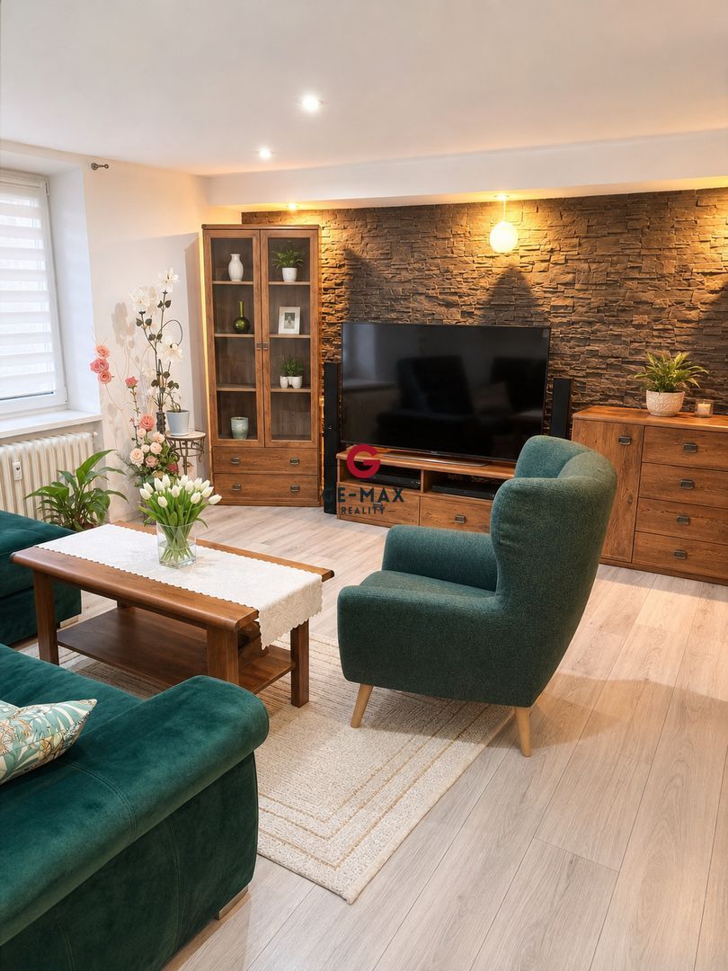 ID:537 GE-MAX Reality nabízí k prodeji 3+1 byt se nachází