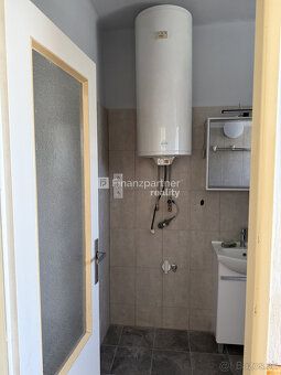 Typ: Rodinný dům Obec: Baka 🏡 Nabídka: Rodinný dům s