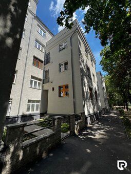 В эксклюзивном представительстве владельца предлагаю в