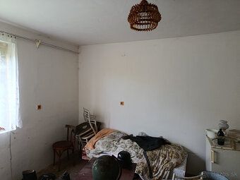 Prodám rodinný dům ve vilové čtvrti města Hriňová v klidném