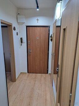 Оглядини проводжу також у вихідні та пізніше ввечері, тому