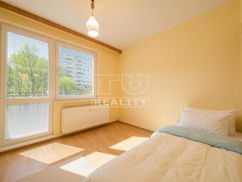 TUreality oferuje: Przestronny 3-pokojowy apartament (78