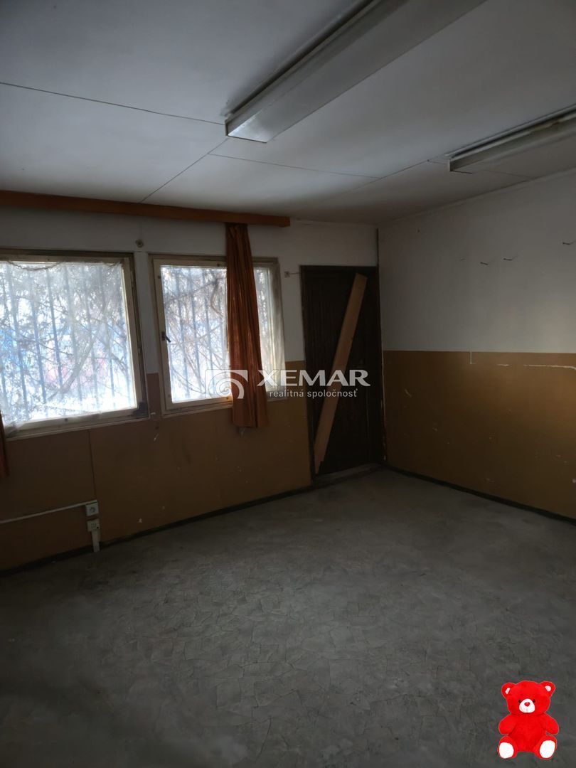 XEMAR ( nebo 0915 870 350 ) nabízí pronájem provozního a