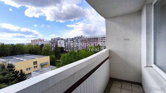 Typ: 3-pokojový byt Ulice: Třebíčska Městská část: Sídliště