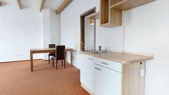 Apartamentowy dom w sercu miejscowości Mengusovce[b/] Firma