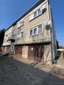 V obci Kamenín, přibližně 13 km od Štúrova, nabízím k