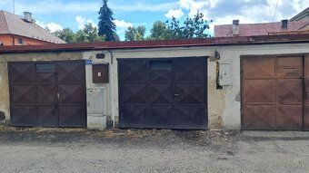 I offer a garage for rent on Rožňavská street (6.30m x