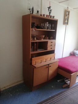 Prodám pozemek o rozloze 1100 m². Na pozemku se nachází
