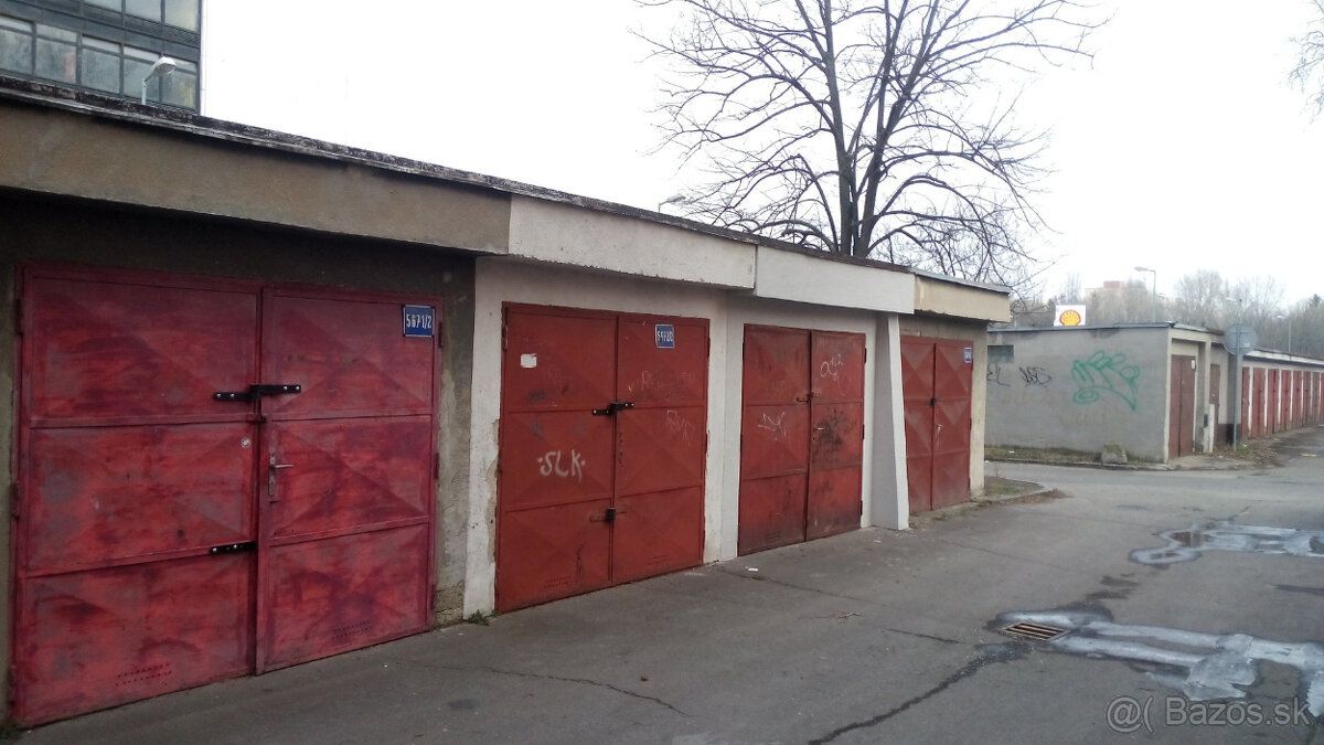 Nabízím k prodeji garáž na Drieňové ulici, nedaleko ulic