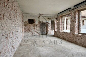 Realitní kancelář VITA ESTATES nabízí k prodeji strategicky