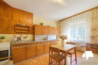 We offer for sale an energy-efficient family house in the