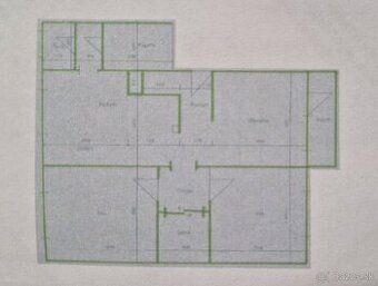 Prodej 1+1 bytu 37 m² ve zvýšeném přízemí sídliště Lúky u