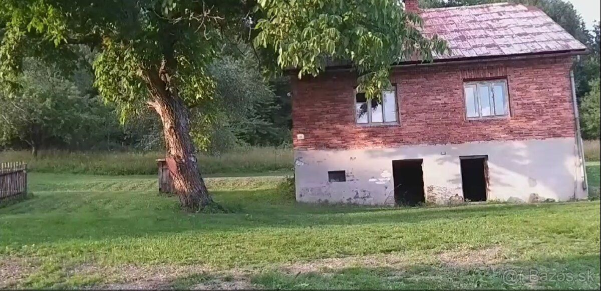 Sprzedam starszy dom jednorodzinny (wymagający remontu) z