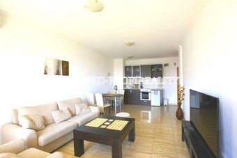 Cena: 79 990 Euro Nabízíme k prodeji zařízený apartmán 2kk