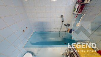 *** VÝBORNÁ LOKALITA, 200 m2 PODLAHOVÁ PLOCHA, NADČASOVÁ
