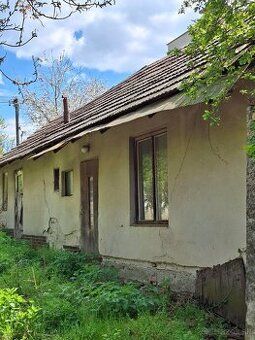 Predám 3 izbový dom v Kolte s veľkým pozemkom v tichej lokal