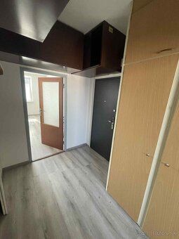 Ponúkam na prenájom pekný priestranný slnečný byt /43m ²/ na