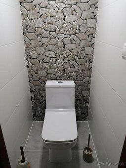 Продається стильна дерев'яна хата, зареєстрована як