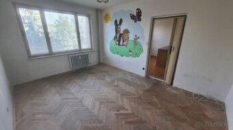 Продам неіндексоване 3-кімнатне житло площею 72 м²