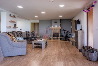 🏡 Rodinný dom na predaj – Košeca
NOVUS Reality ponúka na pre