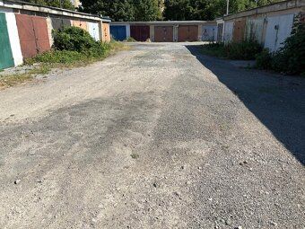 Predám garáž po kompletnej rekonštrukcii, 18 m². Nachádza sa