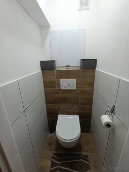 Oferuję na sprzedaż ciepłe i słoneczne 2-pokojowe