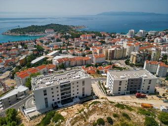 I am offering for sale directly in the center of the town