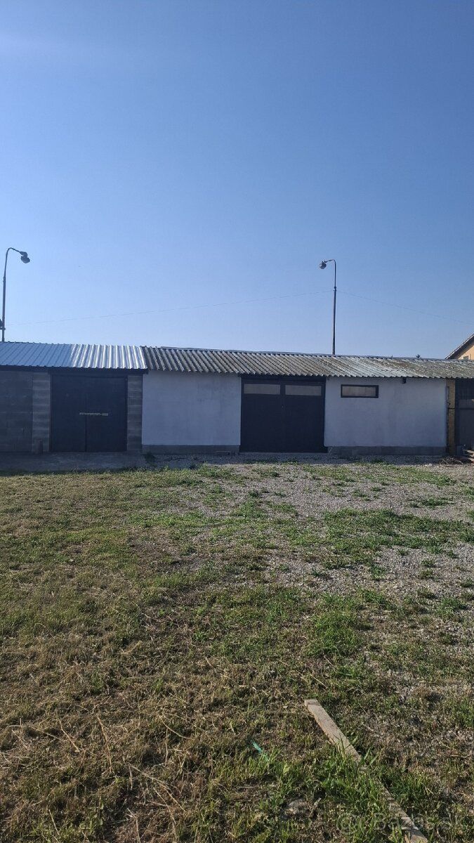 Ponúkame do prenájmu skladové priestory o výmere 100 m2 na u