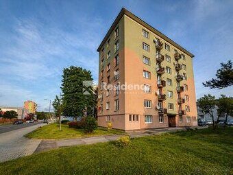 На оренду 2-кімнатна квартира на вулиці 1. Травня в