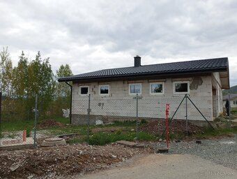 Na prodej je hrubá stavba bungalovu v Markušovcích, prodává