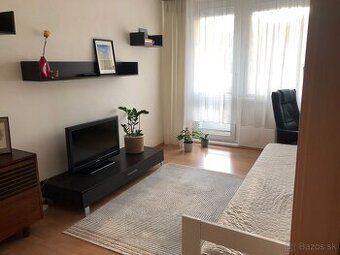 Nové kompletne zariadené štúdio,garsonka s terasou – Košice 