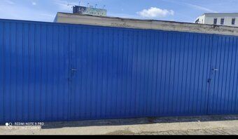 Nabízíme pronájem betonové garáže. Nachází se v rámci