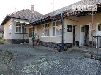 Продається односімейний будинок, розташований у тихому селі