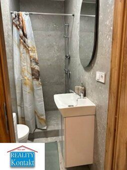 Nabízíme k pronájmu stylový, kompletně zrekonstruovaný
