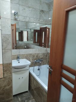 We offer for rent a furnished 1 bedroom apartment with