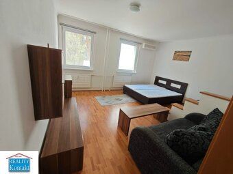 We offer for rent a 1-bedroom apartment on Juh housing