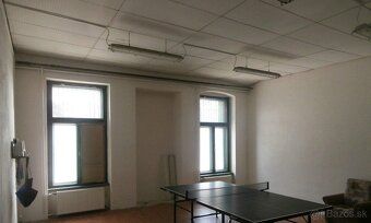 Nabízíme k pronájmu zajímavý komerční objekt nacházející se