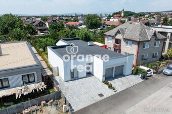 EXCLUSIVE: Premium new construction 4-bedroom family house