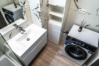 EKSKLUZYWNIE: Nowoczesny dwupokojowy apartament do