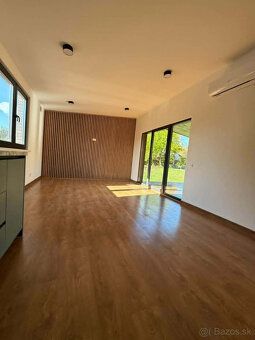 For sale new unoccupied mobile home in an English style